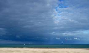 Beeld bij Strandwandeling over het Banjaardstrand