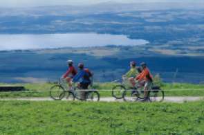 Beeld bij Op de E-bike door Zwitserland