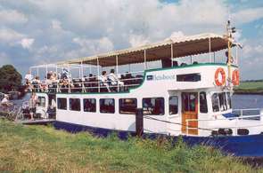 Beeld bij Fietstocht combineren met boottocht? Fietsboot Eemlijn vaart weer